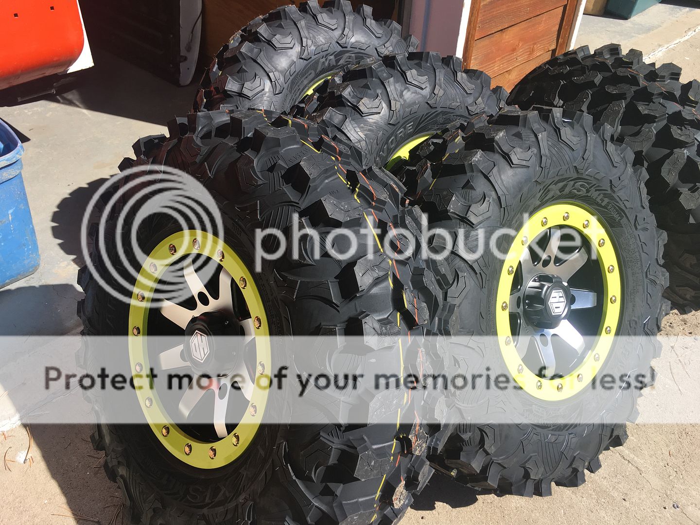 maxxis carnivore tires 054_zpshtfjz1ry.jpg Photo by cricket56 Photobucket